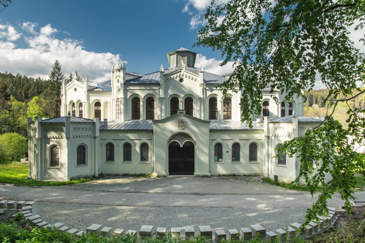 Apartmany Tachov - Couple Luaran gambar